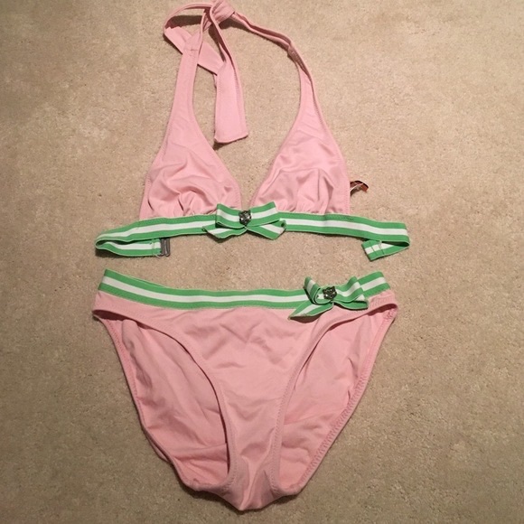 ISO/ wanting to buy pink juicy couture bikini - Picture 2 of 5